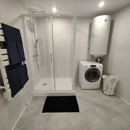 Bon Encontre, Allee De La Vierge Apartmán *